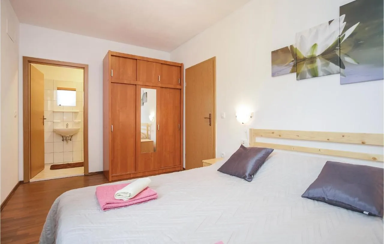 Awesome Home In Labin With Kitchen Raša 0*,  Hırvatistan