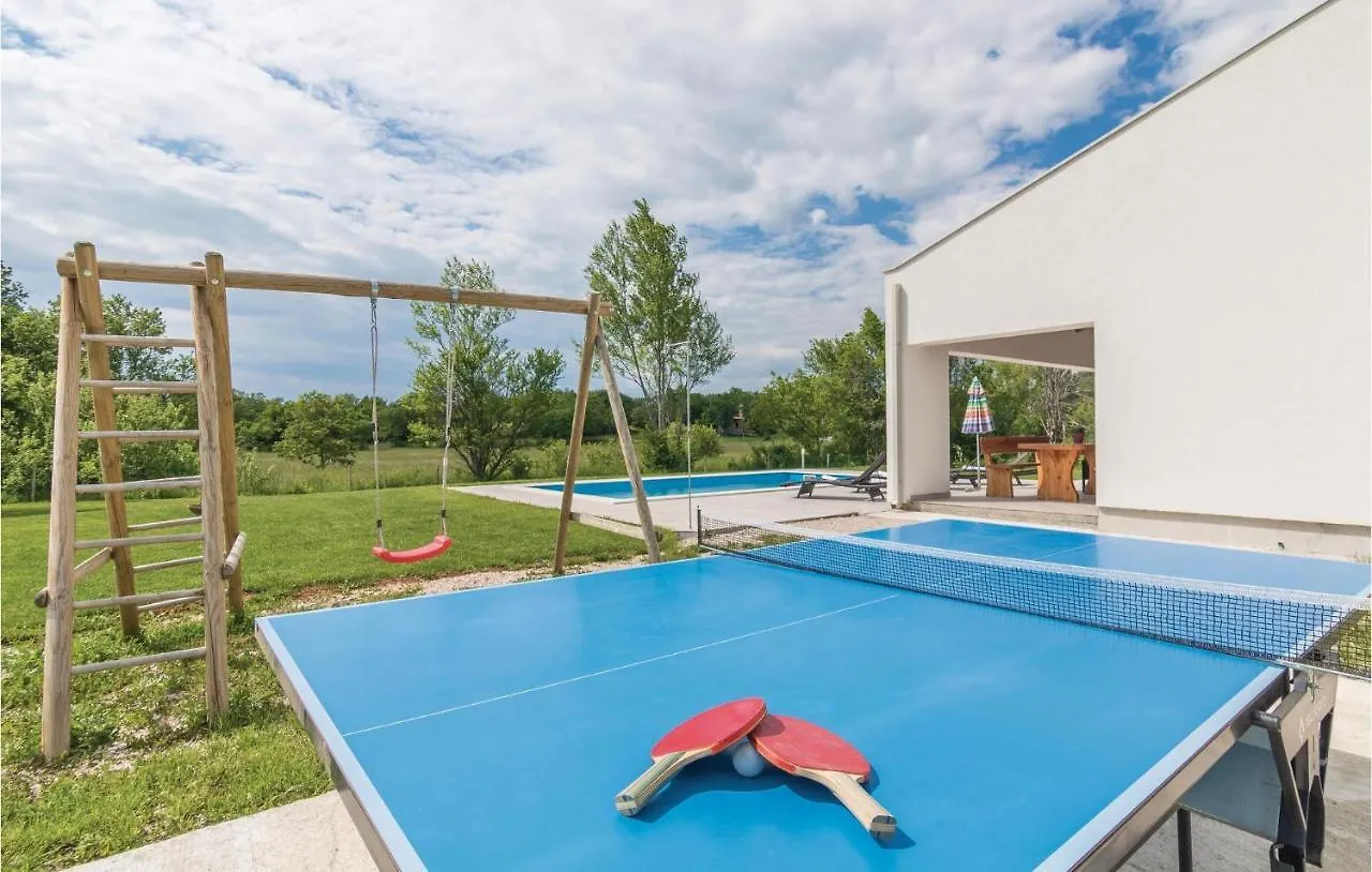 Holiday home Awesome Home In Labin With Kitchen Rasa