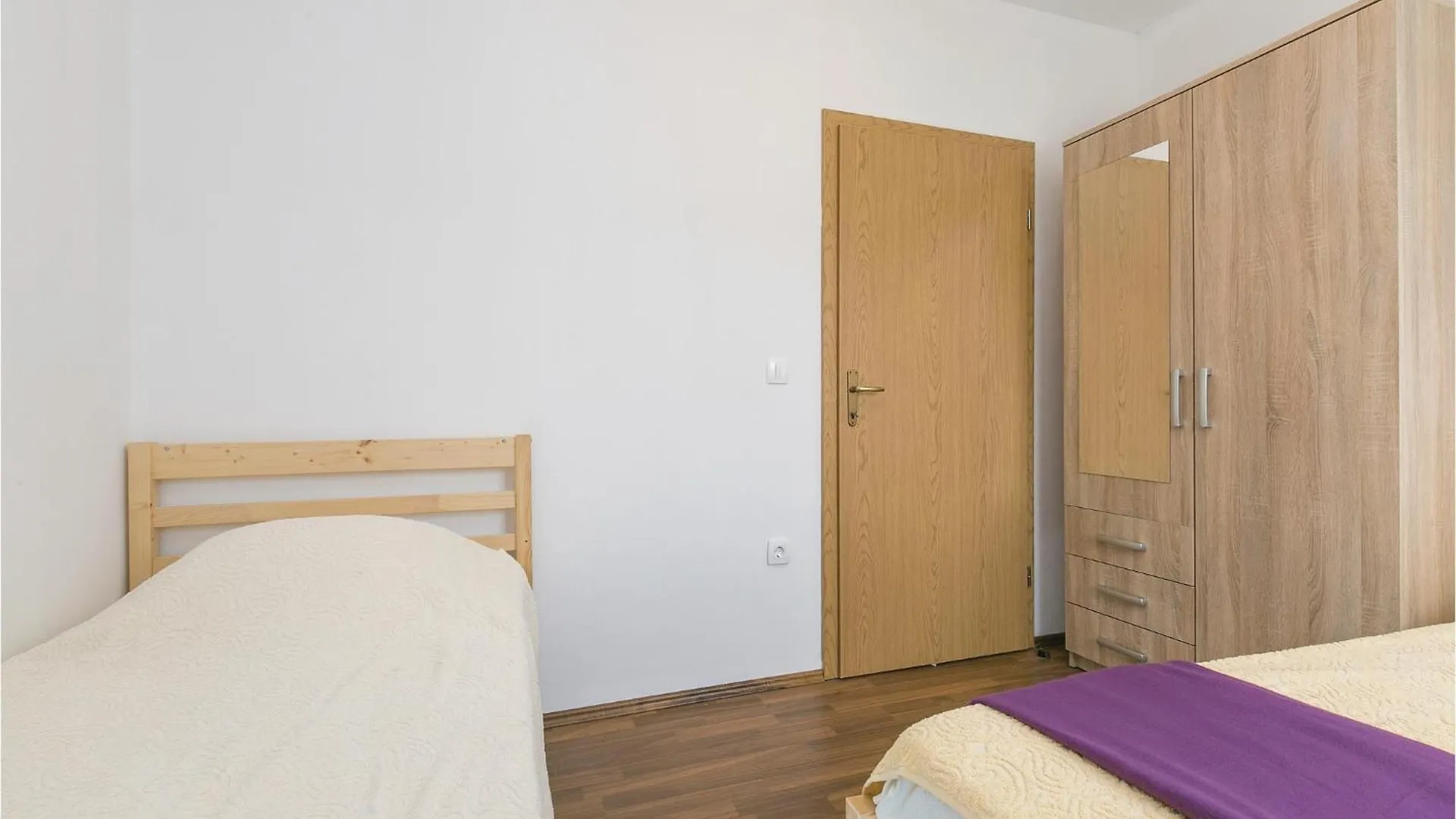 Awesome Home In Labin With Kitchen Rasa