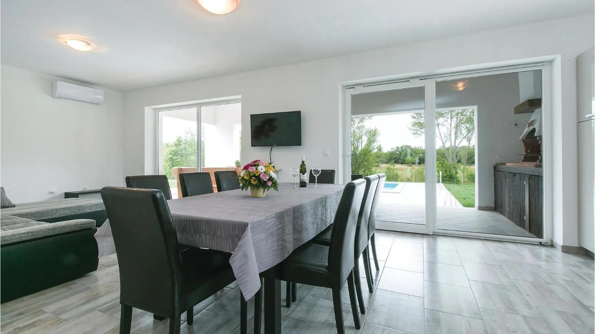 Awesome Home In Labin With Kitchen Rasa
